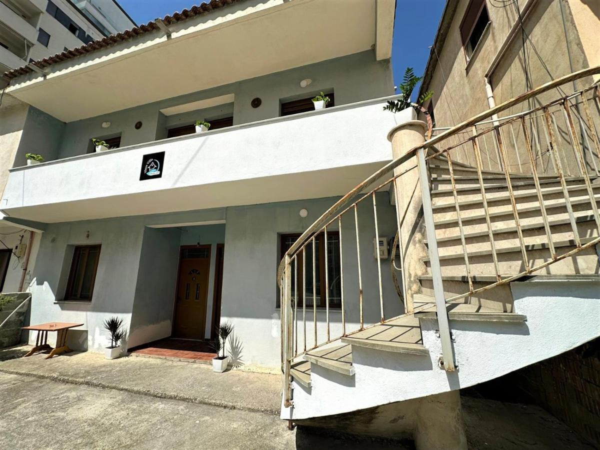 With Private Parking Apartament *